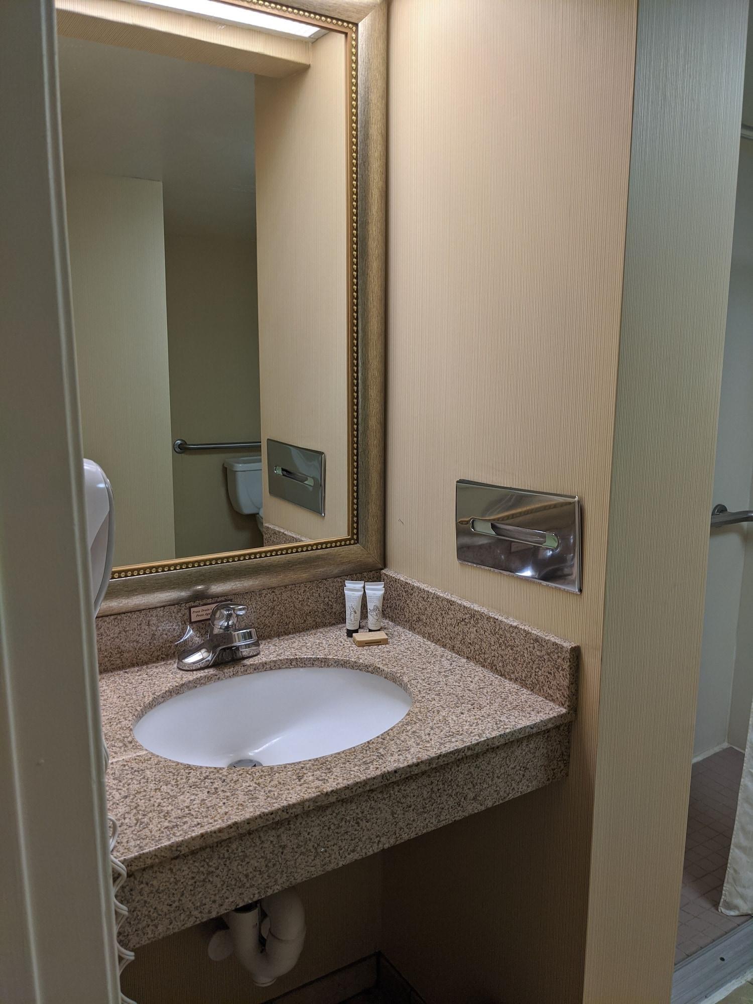 Surestay Plus Hotel By Best Western Tempe University Kültér fotó