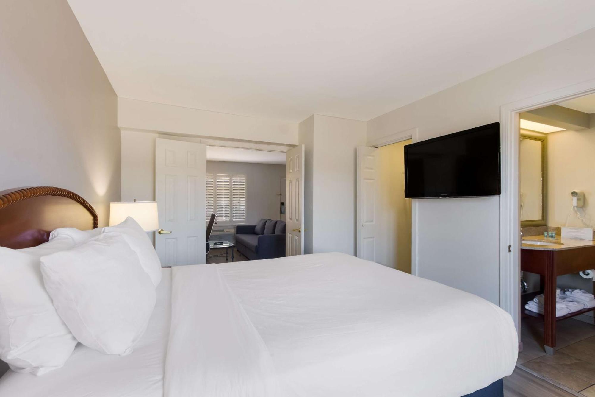 Surestay Plus Hotel By Best Western Tempe University Kültér fotó