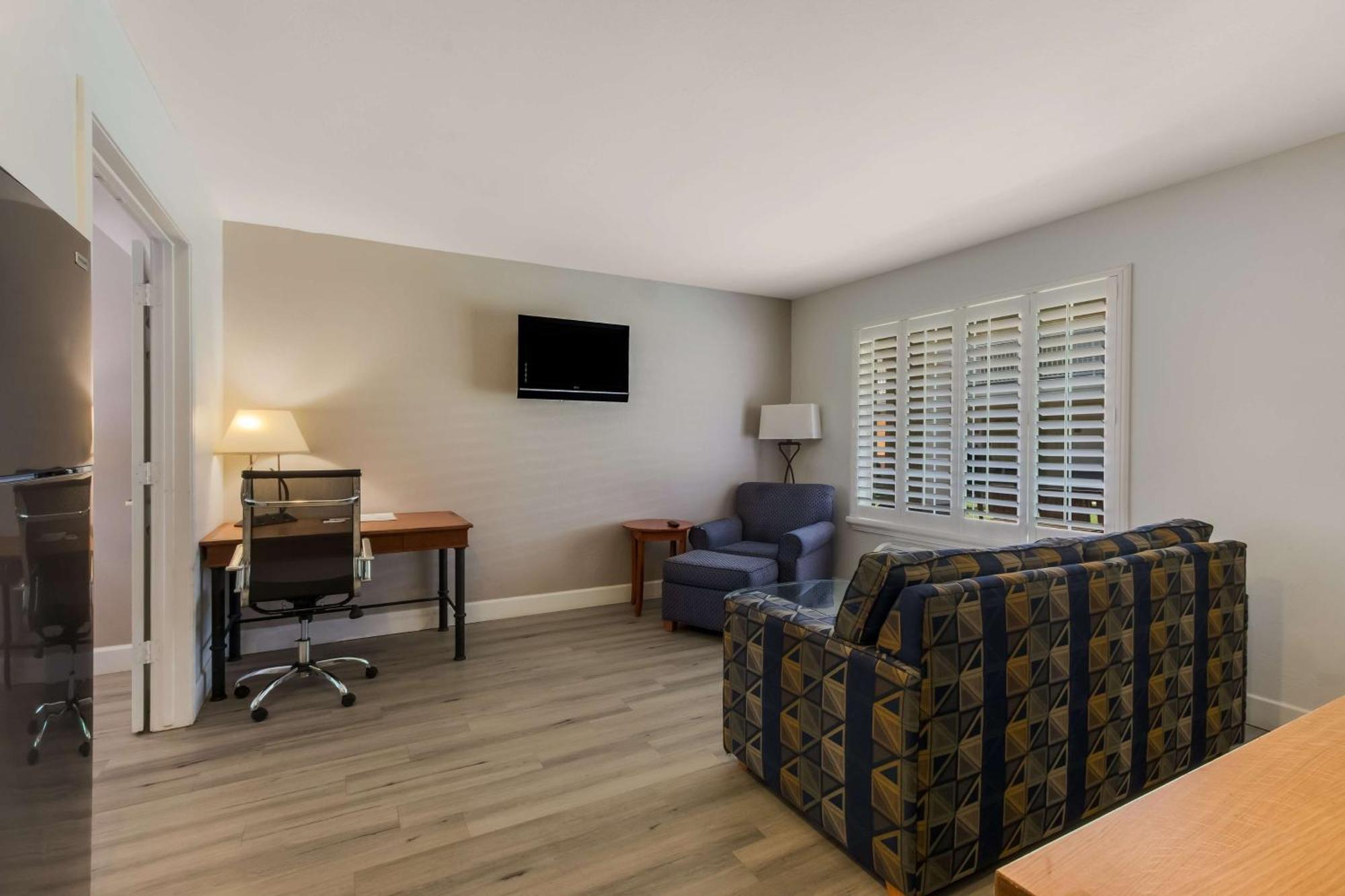 Surestay Plus Hotel By Best Western Tempe University Kültér fotó