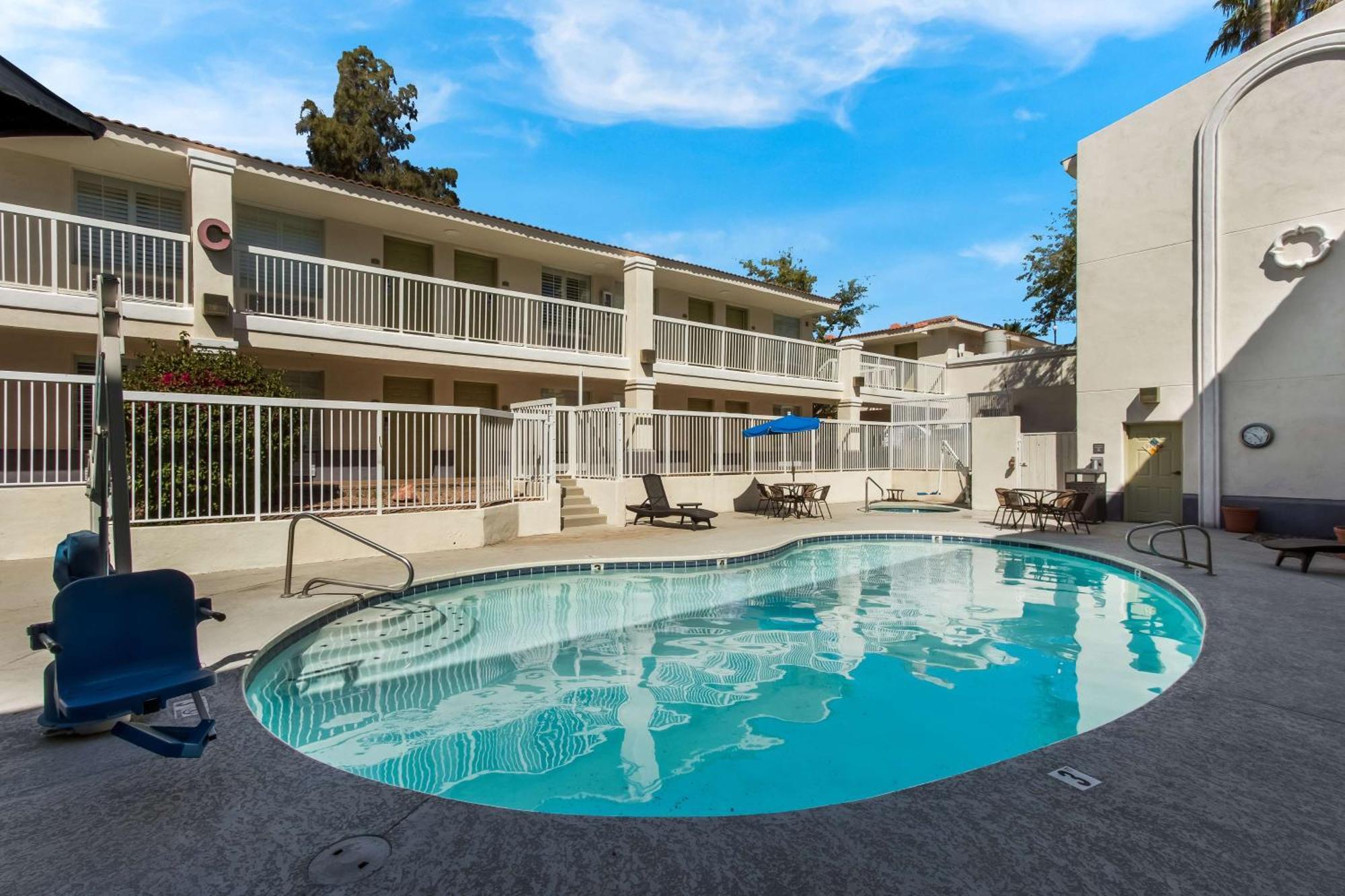 Surestay Plus Hotel By Best Western Tempe University Kültér fotó